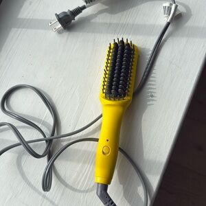Drybar The Baby Brush Crush Heated Straightening Brush Travel Hair Straightener